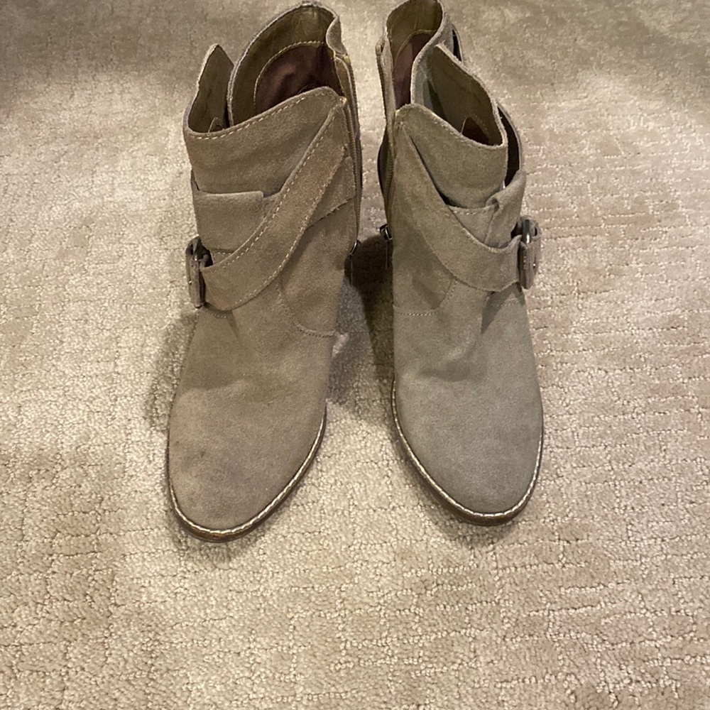 Dolce Vita booties